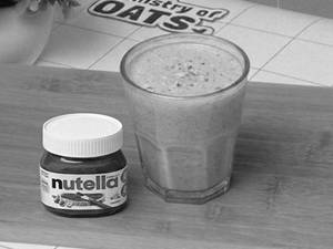 Nutella Protein Smoothie (30g+ Protein)