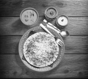 Cheese Uttapam
