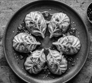 Hot Honey Momo [6 Pieces]