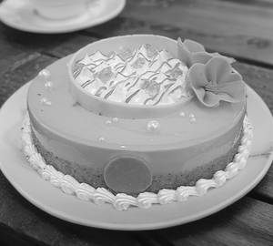 Eggless Mango Mania Cake [500 Grams]