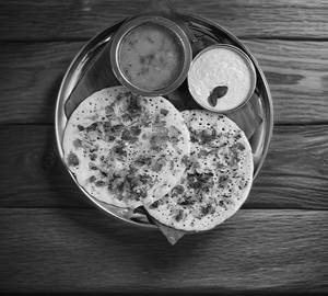 Tomato Uttapam