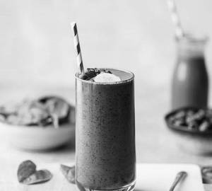 Black Current Shake