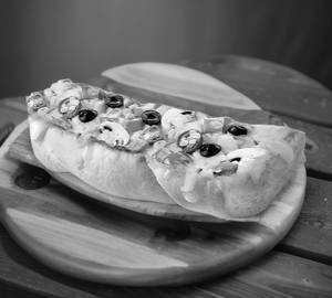 Veg cheese burst footlong [6 inches]