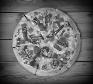 Mushroom delight pizza [pan 6 inches]