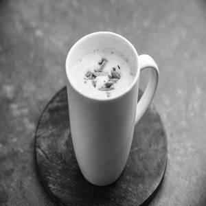 Hot Thick Nalen Gur Drink