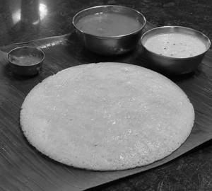 Sp Kerala Thatte Idli Plain [With Chutney+Sambar][1 Big Pc]