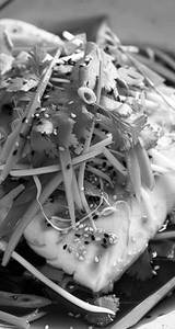 Steamed Fish With Coriander Chutney