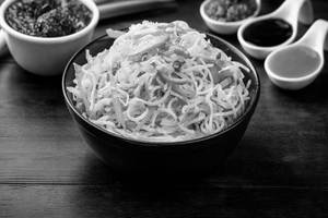 Jain Veg Manchurian Noodles