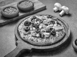 Lover's Bite Pizza