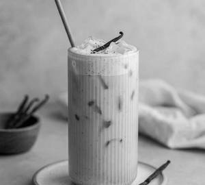 French Vanilla Bean Cold Coffee Brew