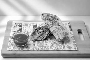 Chicken Tikka Cheese Roll