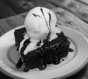 Brownie With Ice Cream
