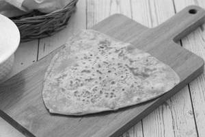 Butter Tawa Paratha (2 Pcs)