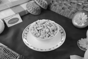 Indori Khatta Meetha Chivda