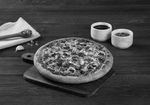 Fury Chicken Pizza