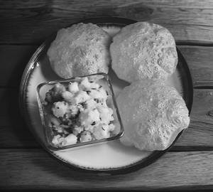 Puri bhaji