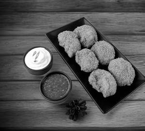 Veg Kurkure Momos