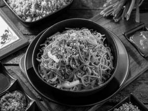 Chilli Garlic Noodles