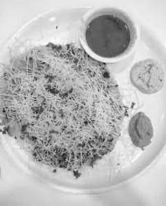 Cheese Onion Uttapam