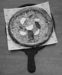 Margherita Classica Pizza