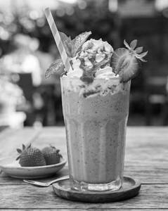 Strawberry thickshake