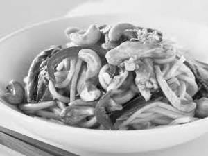 Veg cashew noodles