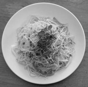 Hakka Noodles (Chicken)