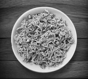 Chilli garlic maggi