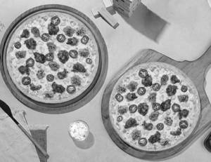 Pack of 2 BIG Pizzas - Chicken Riot