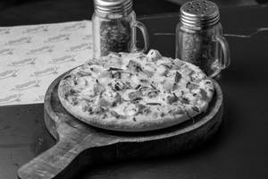 Paneer Makhani Pizza