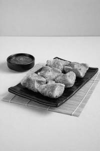 Kurkure Paneer Momos (6 Pcs)