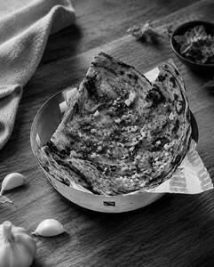 Methi Mirch Laccha Paratha