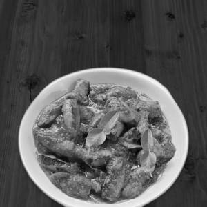 Pork in Spicy Sambal & Kafir Lime Leaves