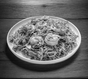 Mixed hakka noodles