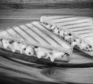 Veg Cheese Sandwich Jumbo