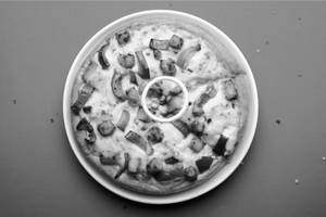 Peppy Paneer Pizza
