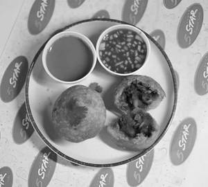 Dal Kachori [2 Pieces]
