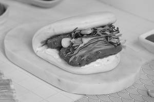 Sichuan Fire Bao Chicken (1 Pc)