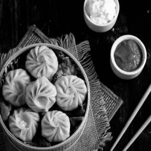 Veg Momo Steam [8 Pcs]