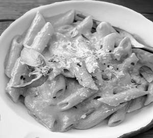 Veg pink sauce pasta