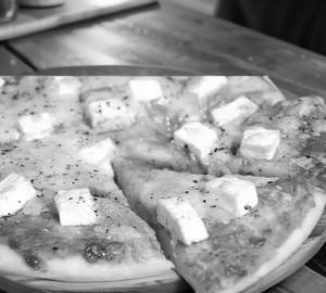 Paneer Pizza
