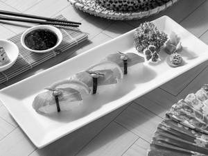 Tuna Nigiri (4 Pieces)