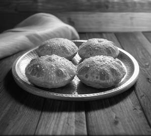 4 Poori