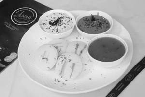Idli Sambar [4 Pieces]