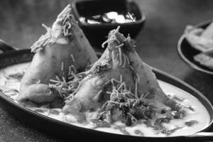 Samosa Chaat