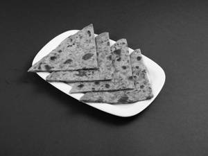Methi Paratha (v)