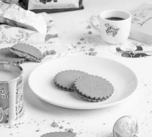 Sandwiched Butter Cookies [Pack Of 2] (Merci Beau Cookies)