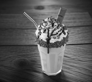 Kitkat Milkshake