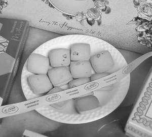 Butter Pista Biscuit [300 grams]