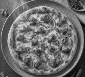 Peri peri chicken pizza